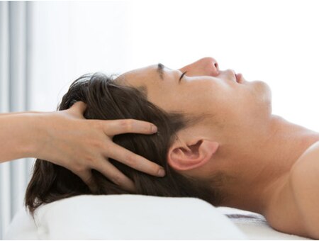 頭蓋骨 小顔矯正サロン gracefiore 高槻店