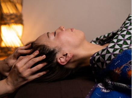 momi アロマ＆ヘッドスパ覚王山店